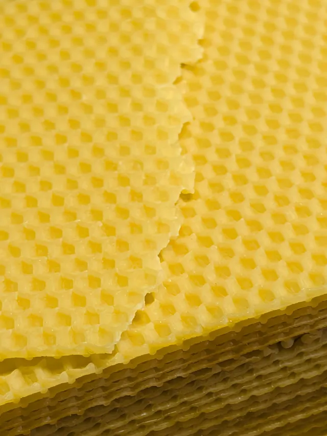 Bienenwachs aus eigener Imkerei